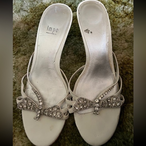 rhinestone dragonfly kitten heels - Picture 1 of 2